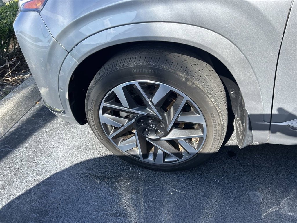 Used 2023 Hyundai Santa Fe Calligraphy image 45