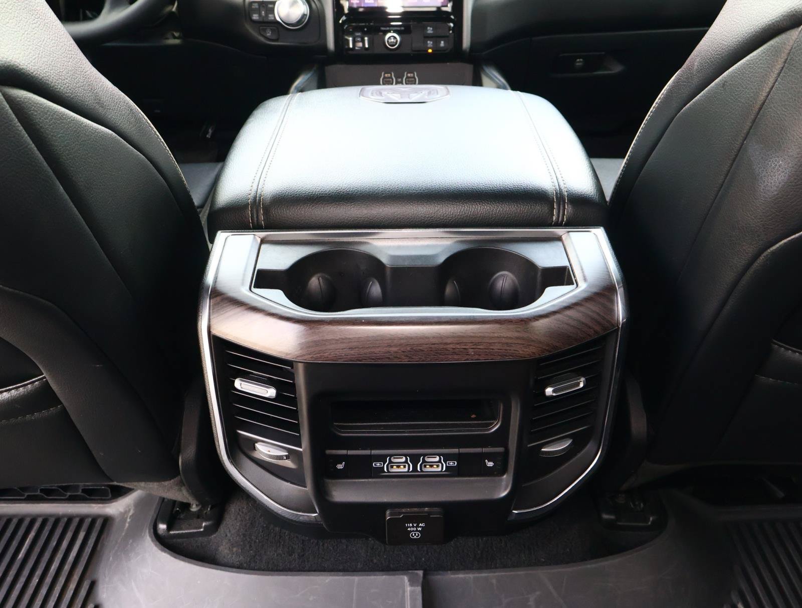 Used 2025 RAM 1500 Laramie w/ Laramie Southwest Edition AWD/4WD image 14