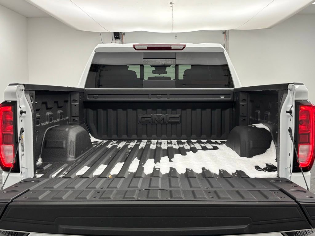 New 2026 GMC Sierra 1500 Elevation image 8