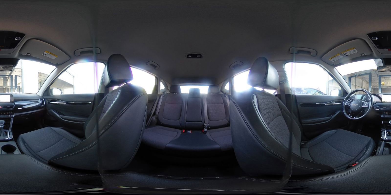 Used 2025 Kia Seltos S image 43