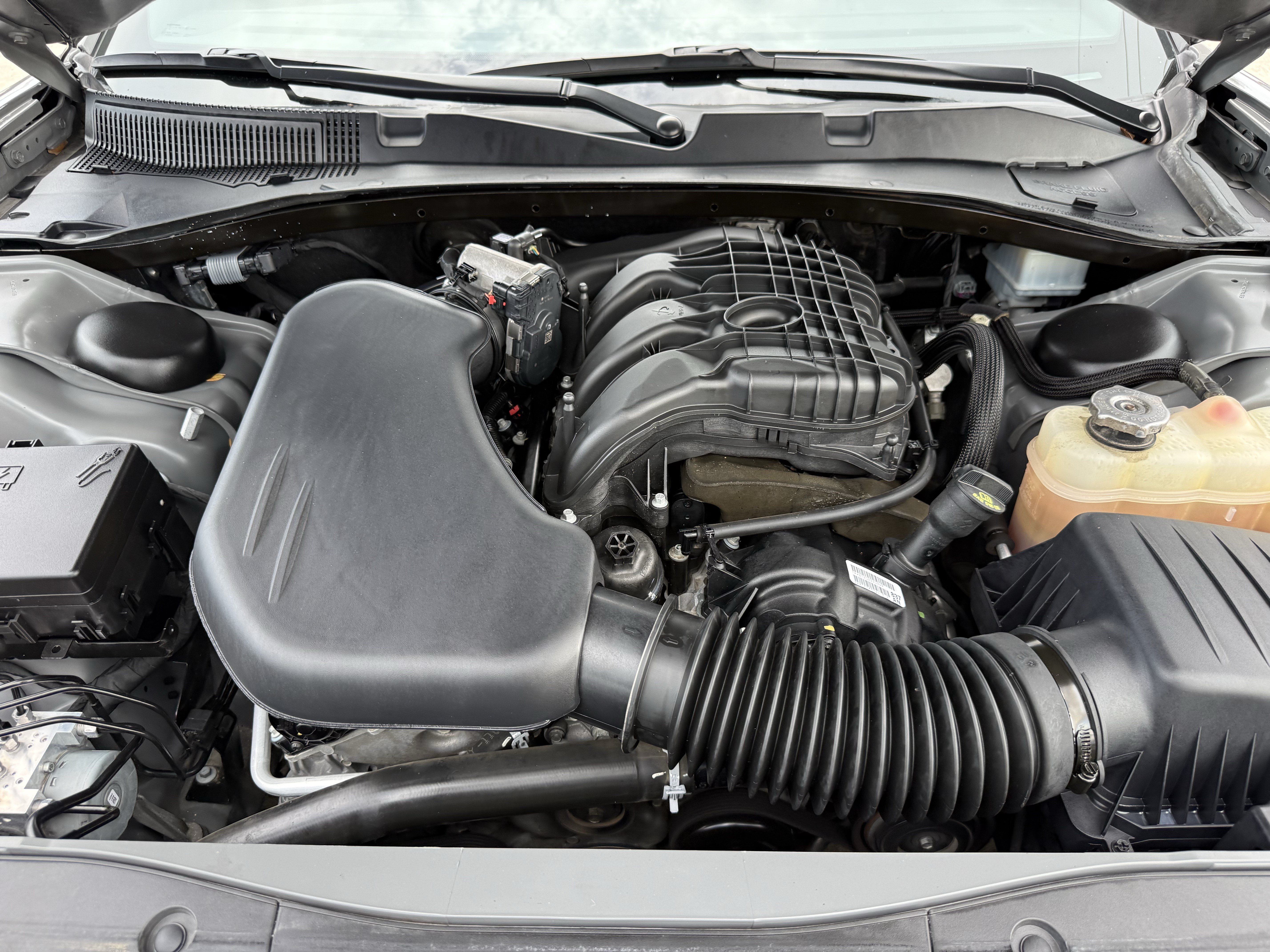 Used 2023 Dodge Charger SXT RWD image 32
