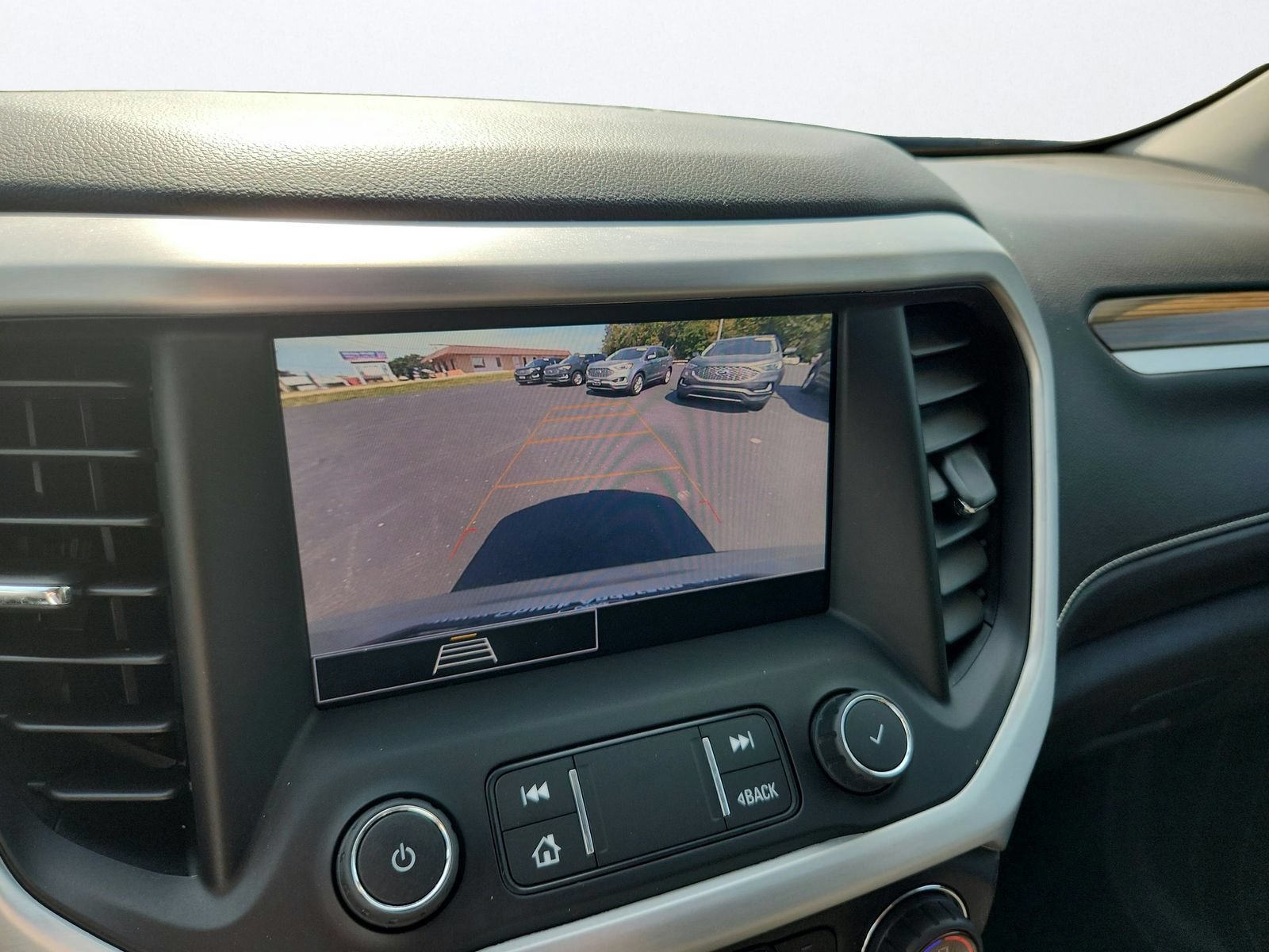Used 2020 GMC Acadia SLE w/ Driver Convenience Package AWD/4WD image 18
