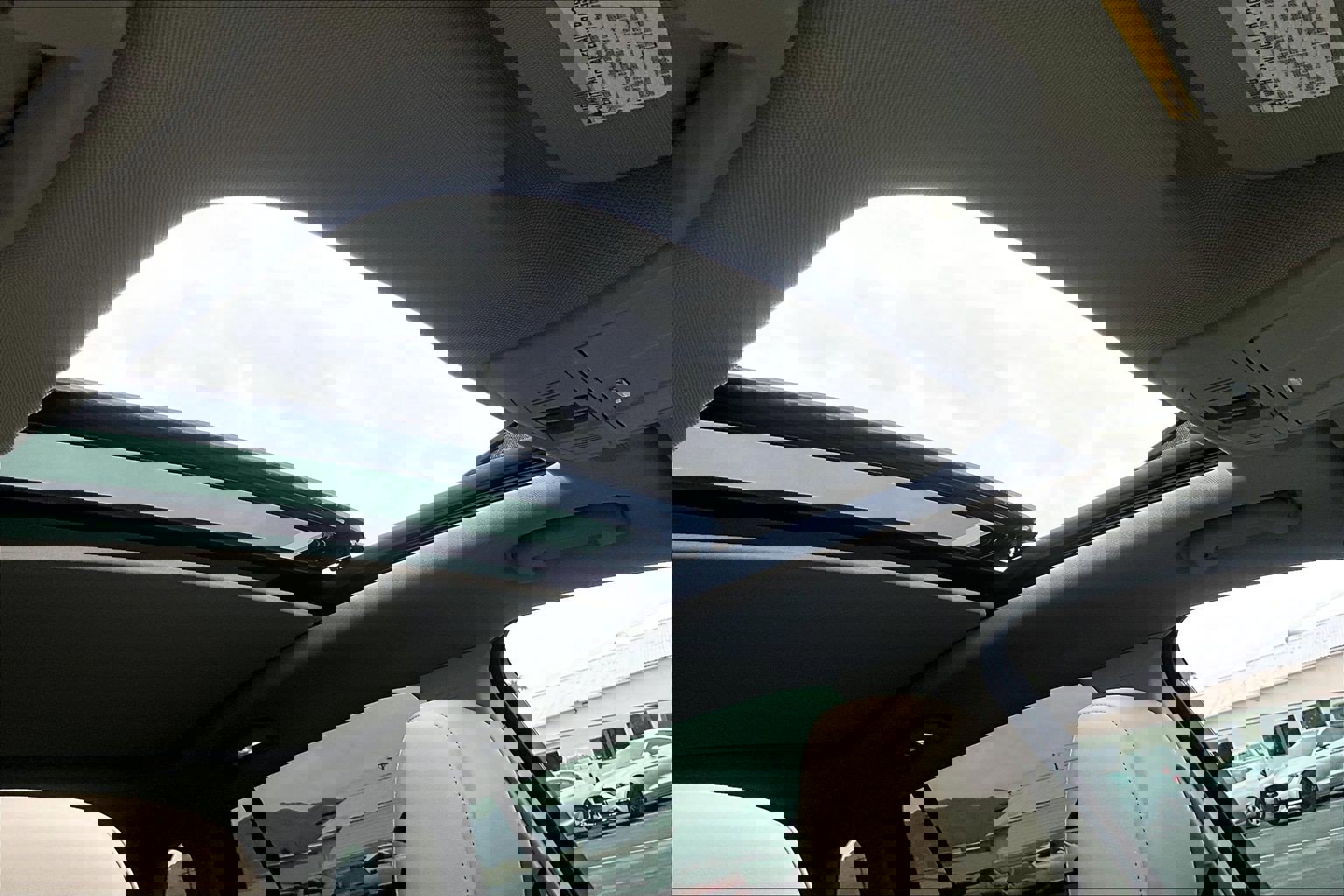 Used 2020 Buick Envision Essence w/ Experience Buick Package image 16