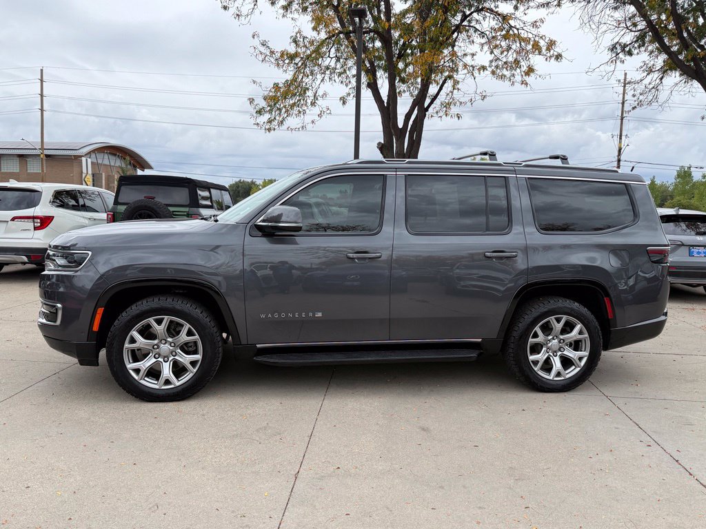 Used 2022 Jeep Wagoneer Series II AWD/4WD image 7