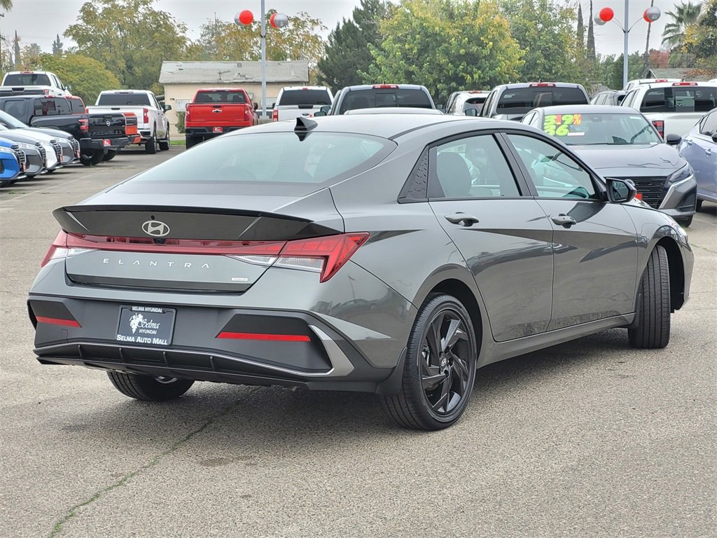 New 2026 Hyundai Elantra Sport image 4