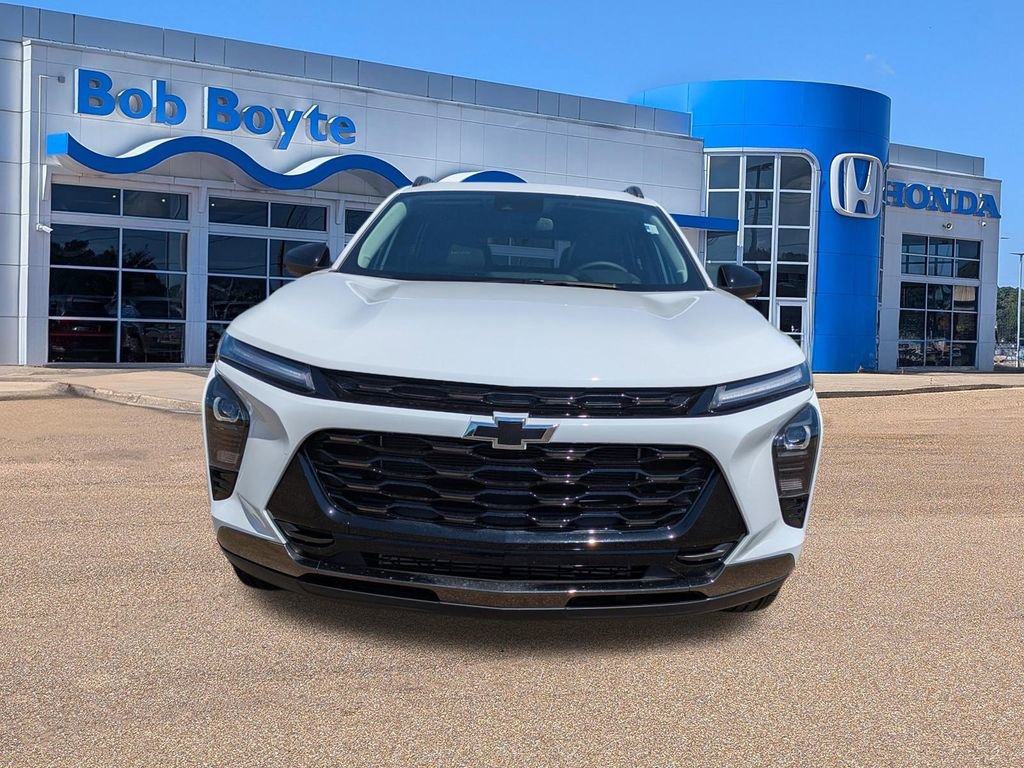 Used 2026 Chevrolet Trax ACTIV w/ Sunroof Package image 8