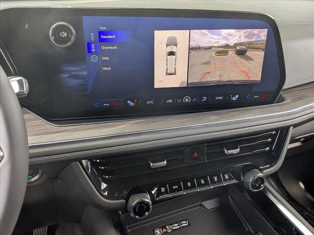 Used 2025 Chevrolet Tahoe LT AWD/4WD image 14