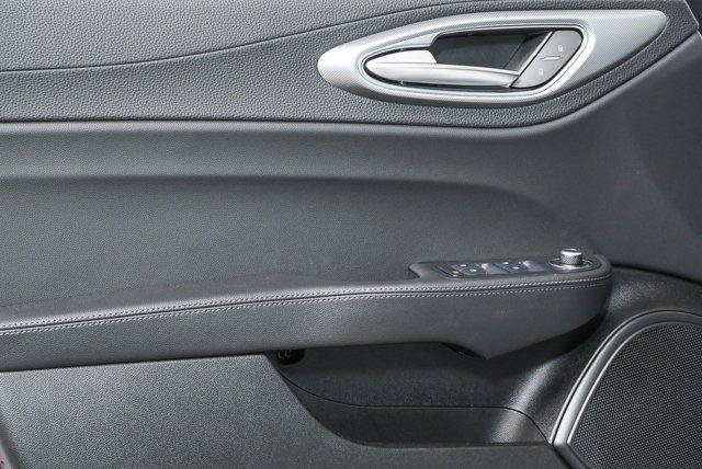 New 2026 Alfa Romeo Giulia w/ Driving Assist Package RWD image 7