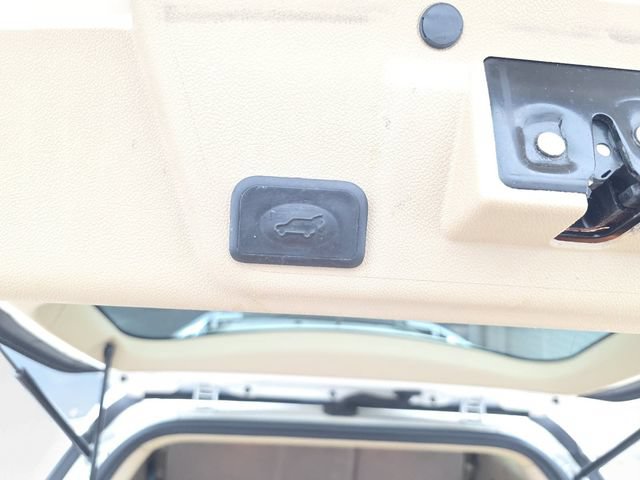 Used 2012 Buick Enclave Leather FWD image 35