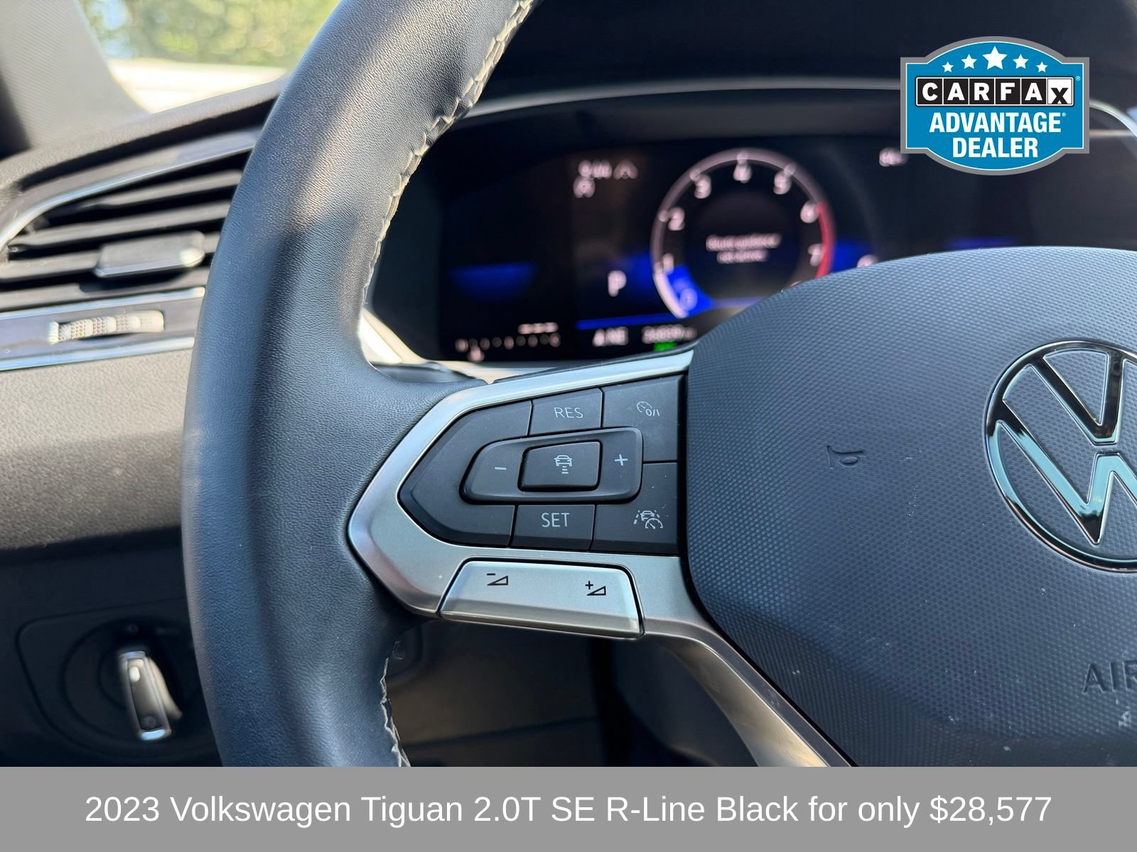Used 2023 Volkswagen Tiguan SE R-Line AWD/4WD image 11