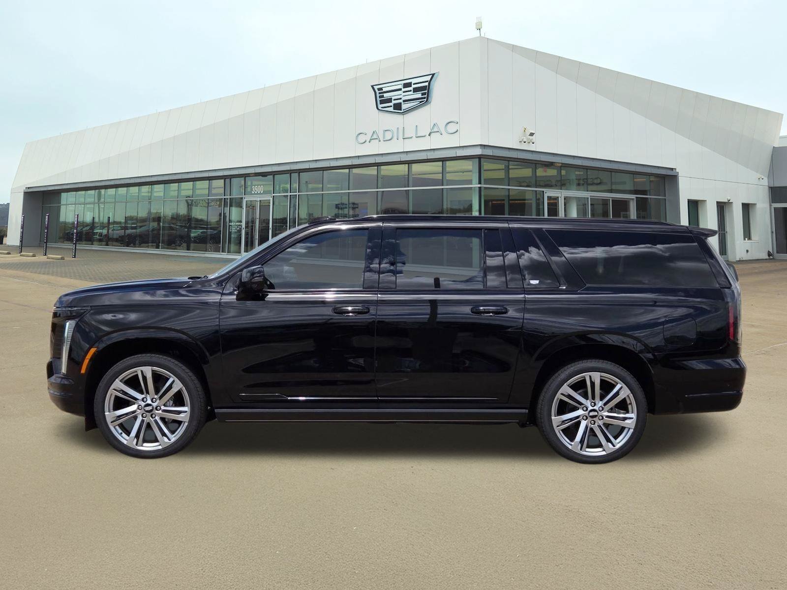 New 2026 Cadillac Escalade ESV Platinum Sport w/ LPO, Floor Liner Package AWD/4WD image 3