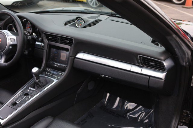 Used 2015 Porsche 911 Carrera S RWD image 47