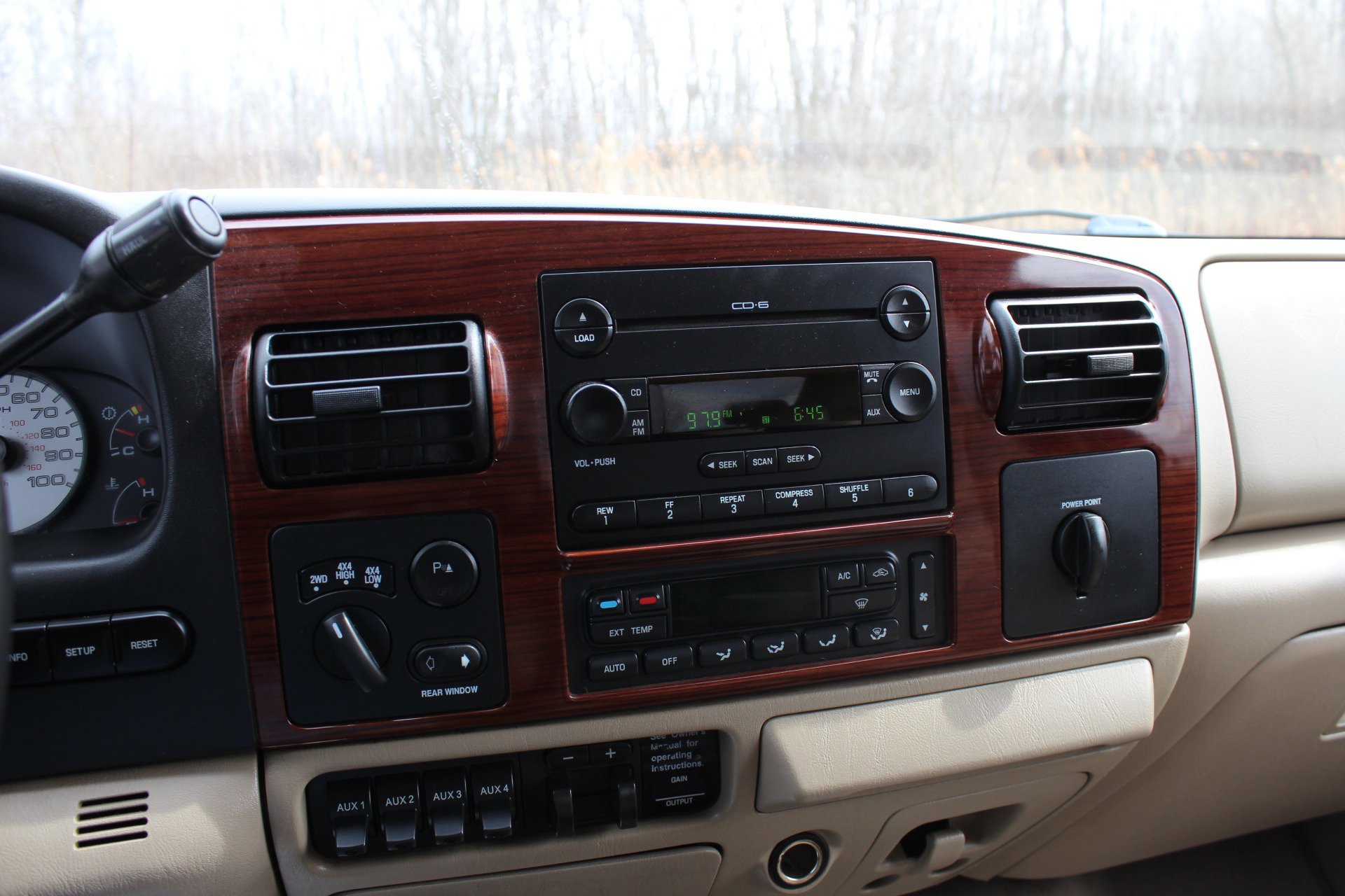 Used 2006 Ford F250 Lariat image 24