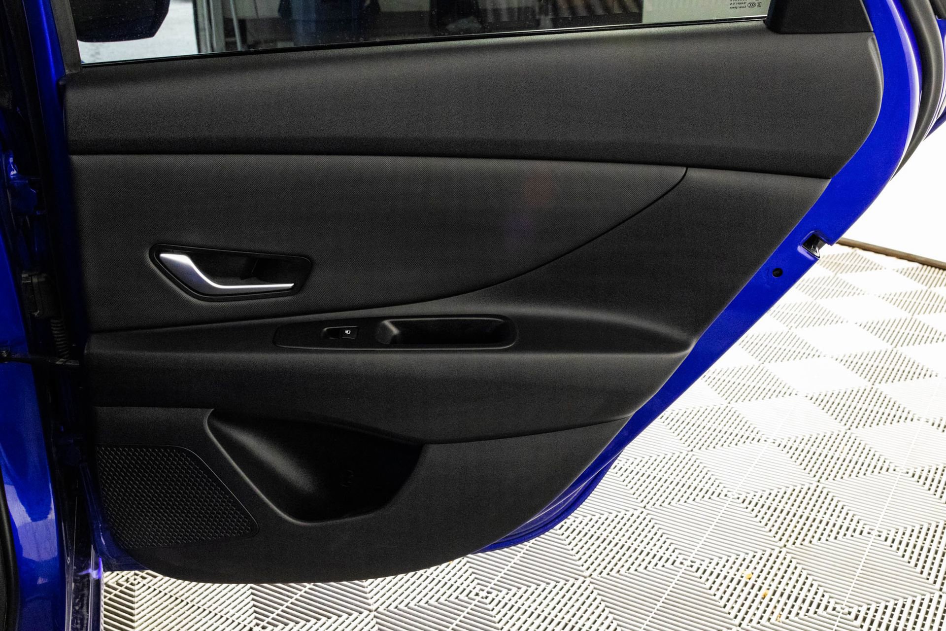 Used 2023 Hyundai Elantra SEL w/ Convenience Package FWD image 38