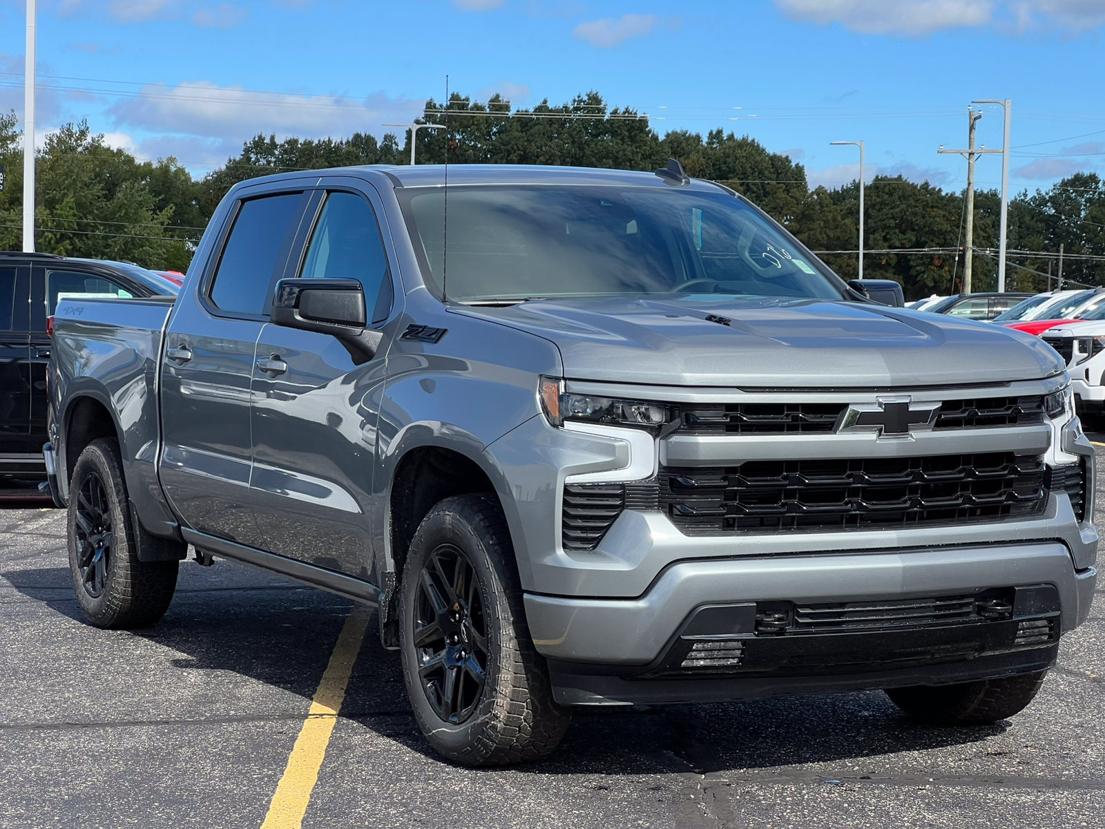 New 2026 Chevrolet Silverado 1500 RST w/ Dark Appearance Package AWD/4WD image 43