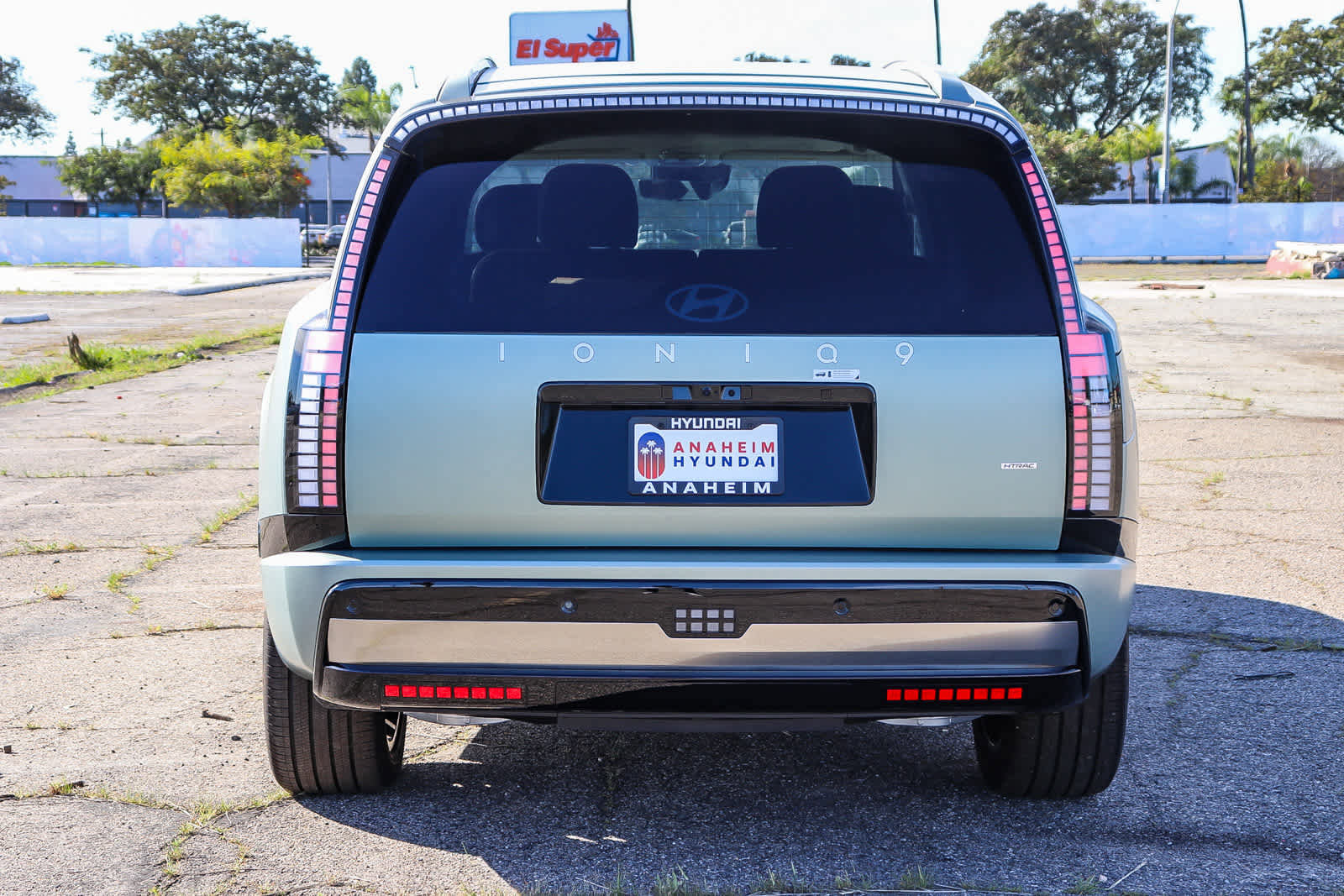 New 2026 Hyundai Ioniq 9 Calligraphy image 7