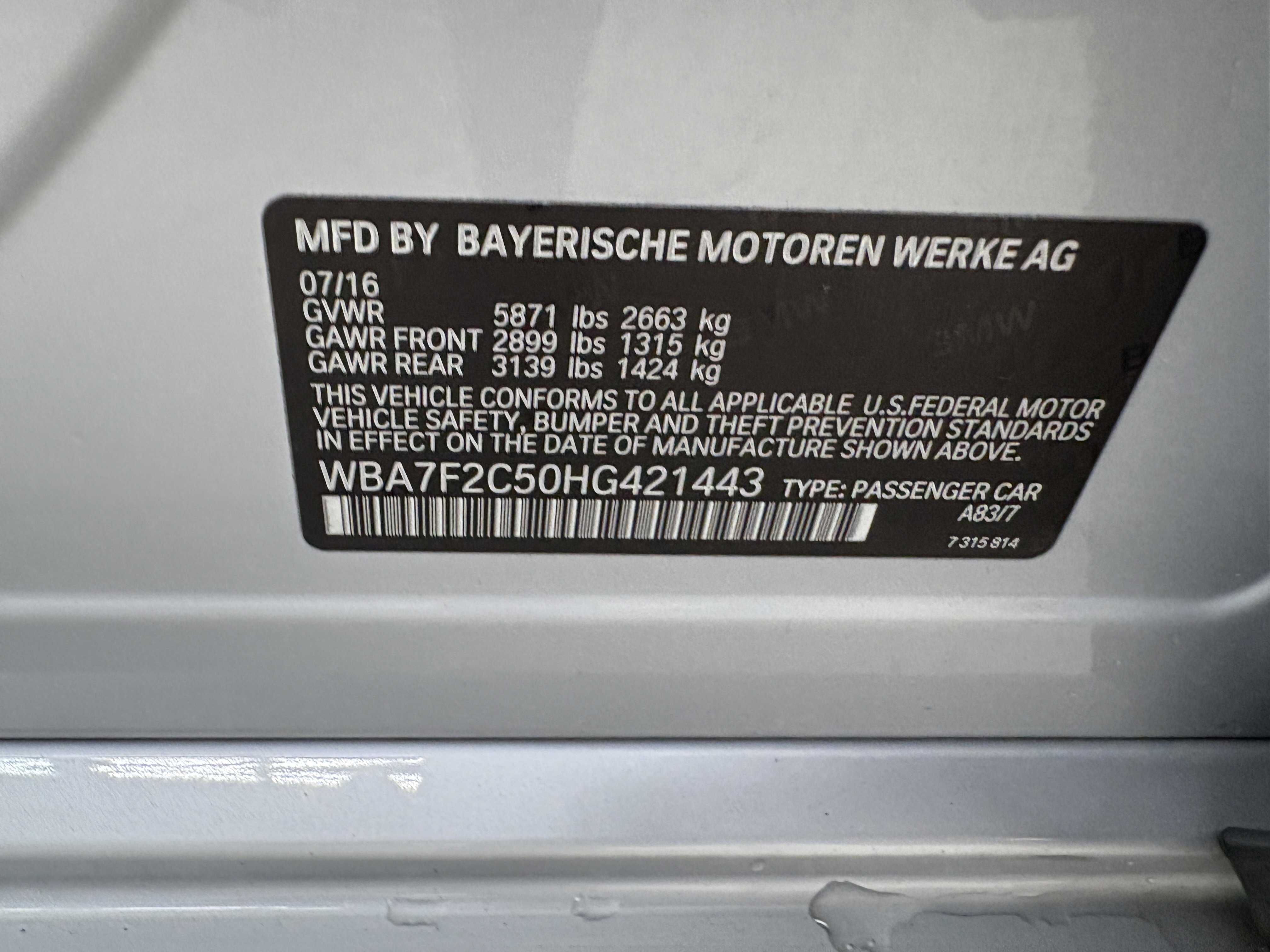 Used 2017 BMW 750i xDrive image 41