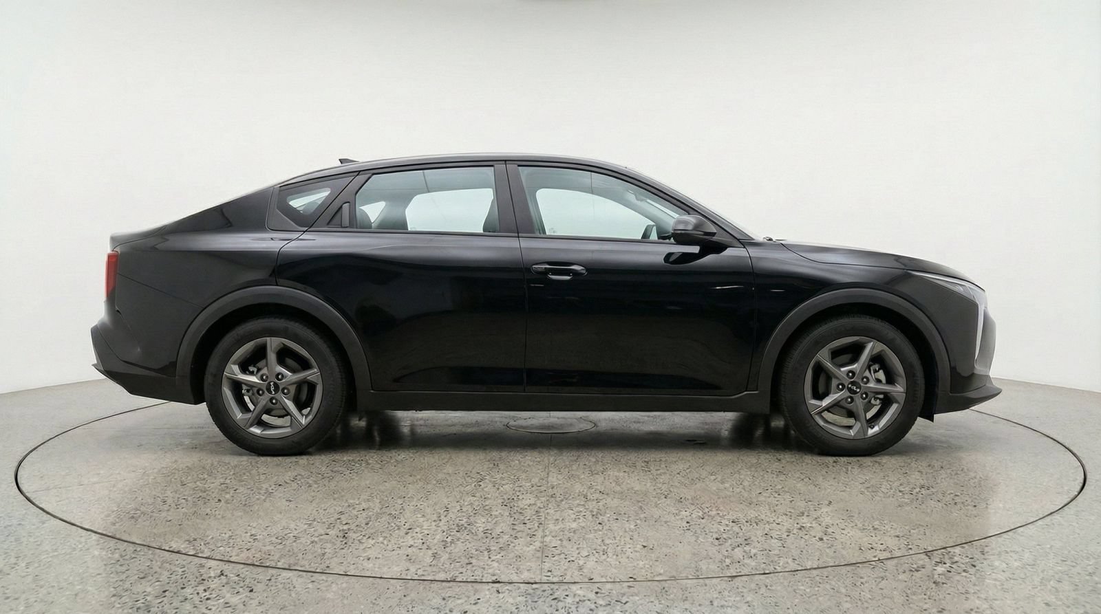 Used 2025 Kia K4 FWD image 13