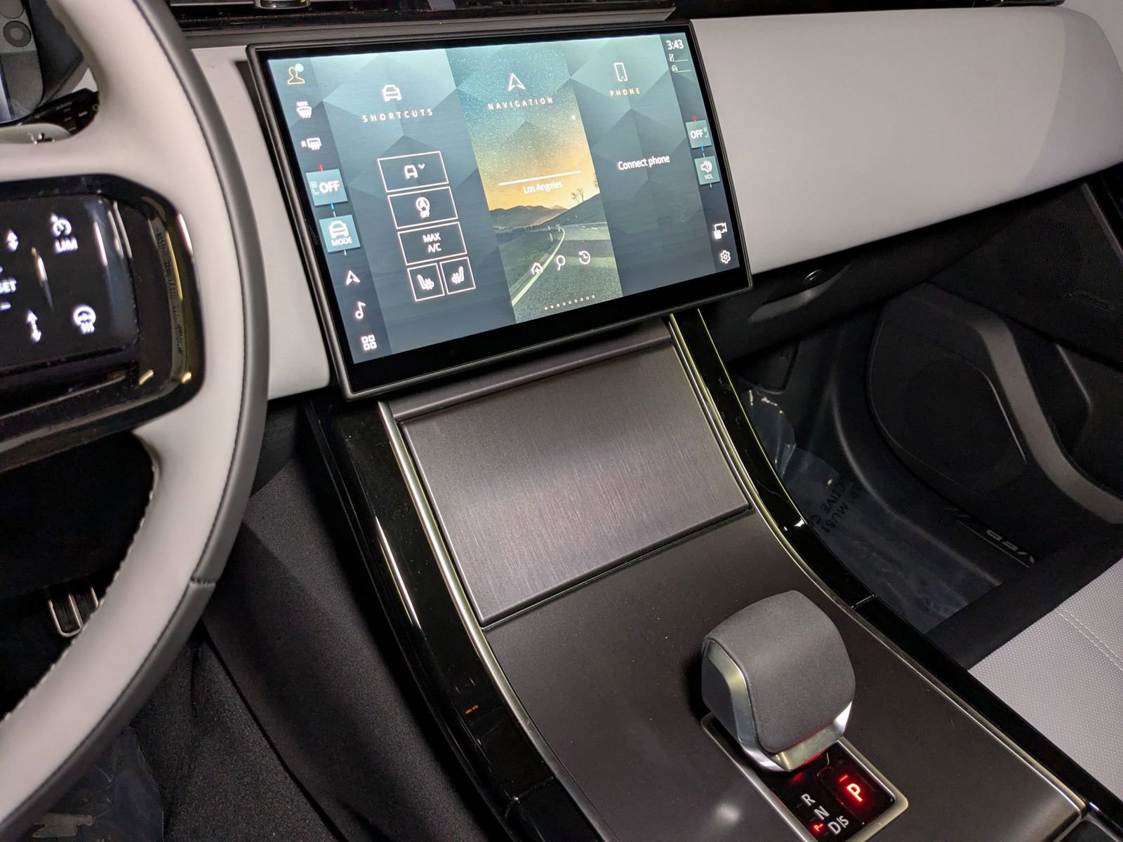 New 2026 Land Rover Range Rover Velar Dynamic SE image 12