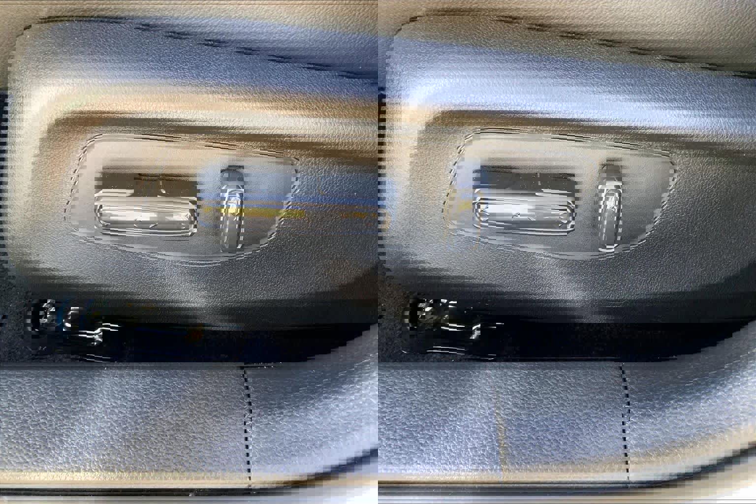 Used 2026 Acura Integra image 32