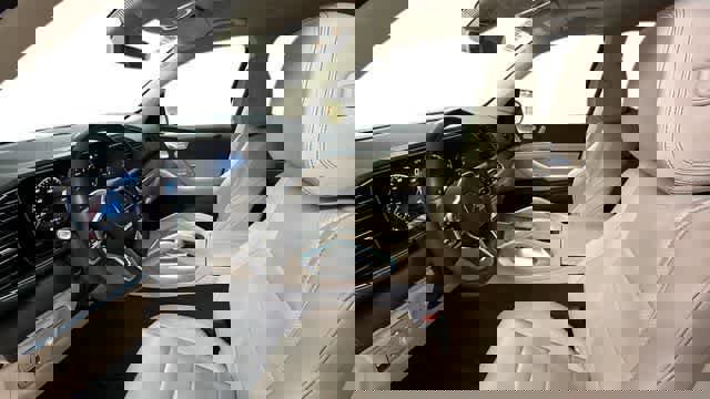 Used 2020 Mercedes-Benz GLE 350 4MATIC image 4