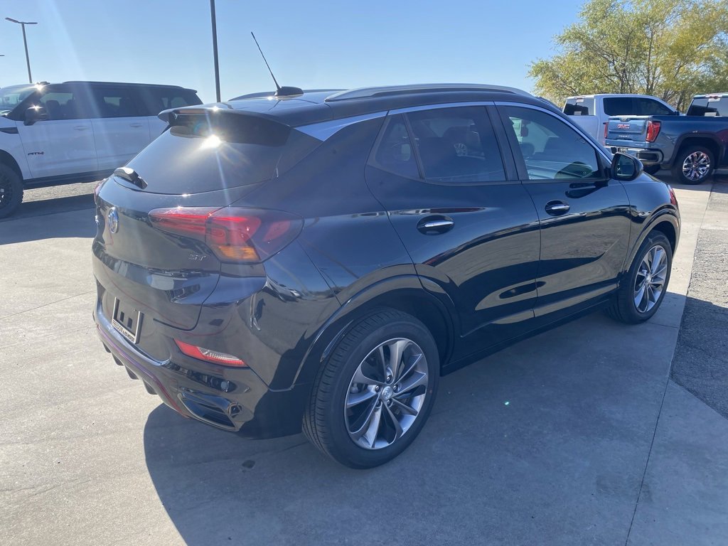 Used 2020 Buick Encore GX Preferred w/ Sport Touring Package image 5