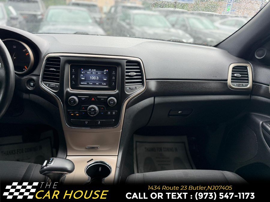 Used 2014 Jeep Grand Cherokee Laredo w/ Quick Order Package 23E AWD/4WD image 24