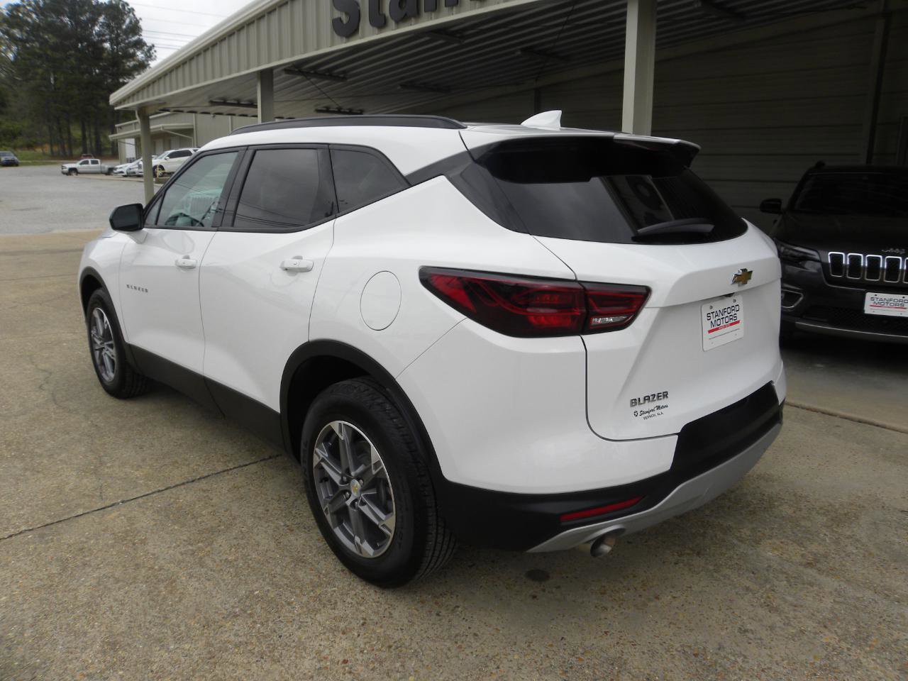 Used 2023 Chevrolet Blazer LT w/ Convenience Package image 6