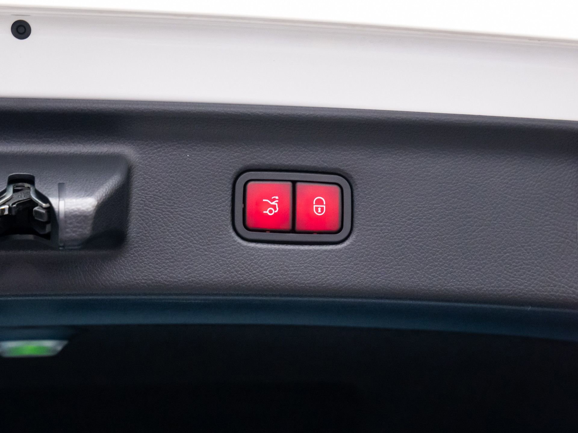 Certified 2023 Mercedes-Benz S 580 4MATIC Sedan image 36