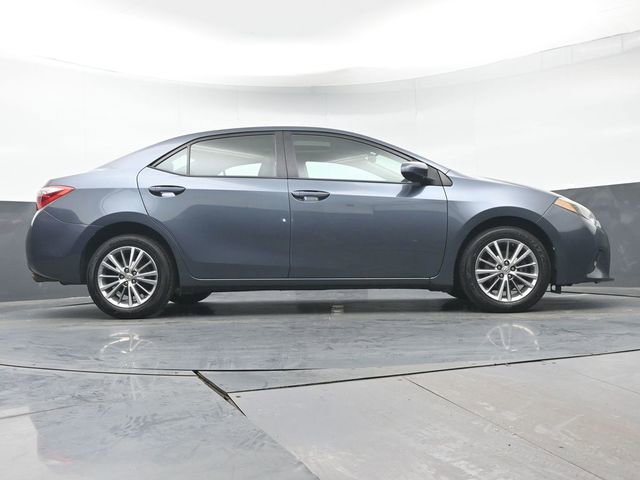 Used 2015 Toyota Corolla LE Premium image 35