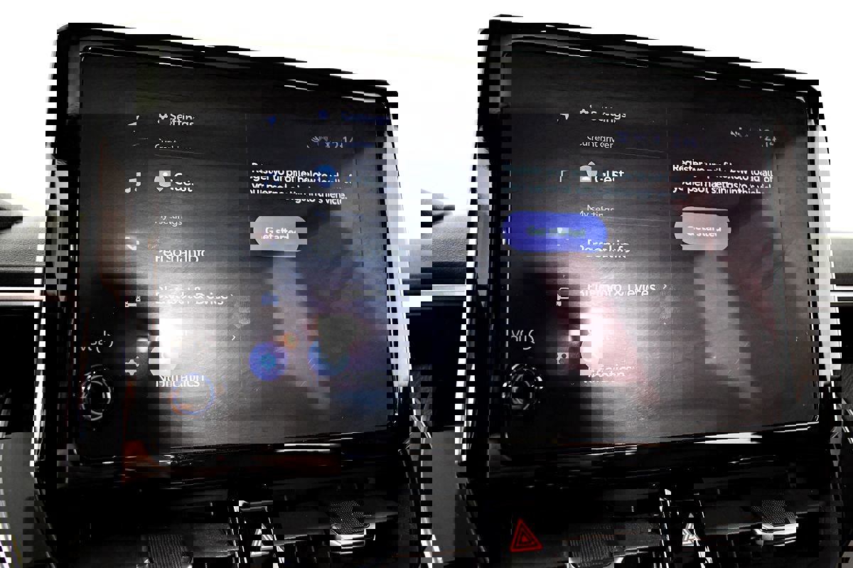 Used 2023 Toyota Corolla XSE w/ Carpet Mat Package (TMS) image 28