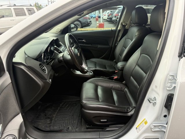 Used 2016 Chevrolet Cruze LTZ w/ Sun, Sound and Sport Package image 18