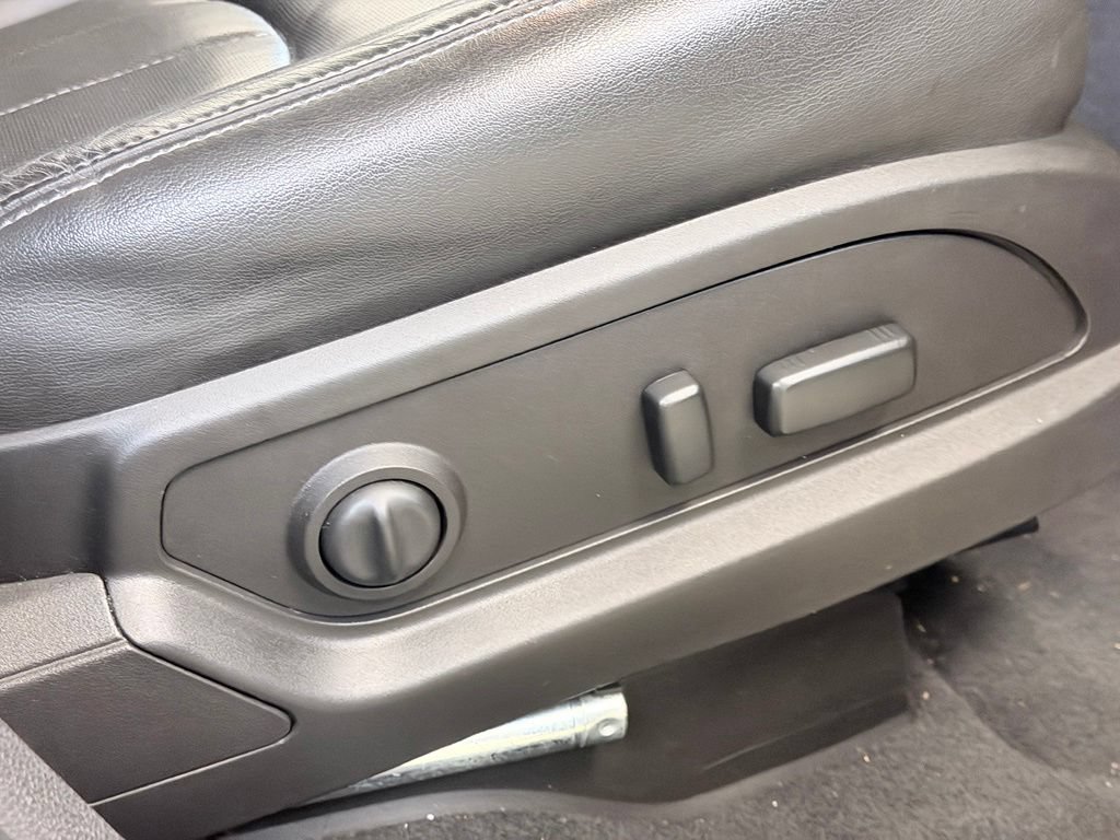 Used 2016 GMC Acadia Denali AWD/4WD image 46