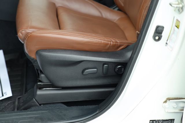 Used 2021 Subaru Ascent Touring w/ Popular Package #2 AWD/4WD image 19