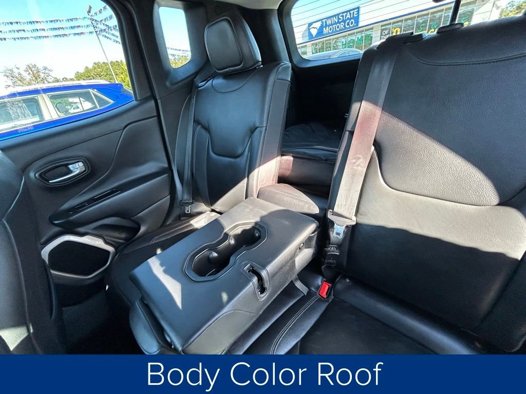 Used 2017 Jeep Renegade Limited image 18