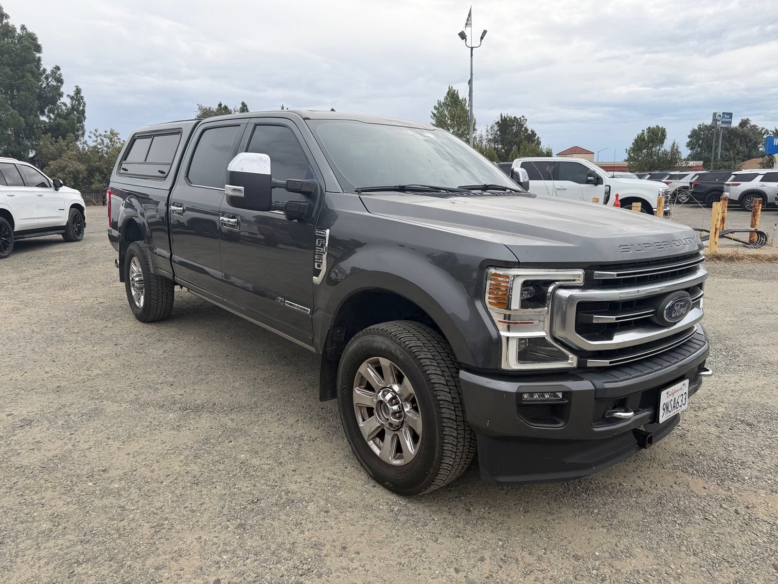 Used 2020 Ford F250 Platinum w/ FX4 Off-Road Package AWD/4WD image 8