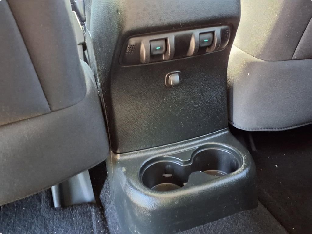 Used 2016 Jeep Wrangler Unlimited Sport w/ Quick Order Package 24S AWD/4WD image 31