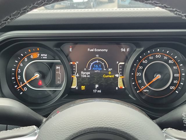 New 2026 Jeep Wrangler Unlimited Sahara w/ Safety Group AWD/4WD image 18