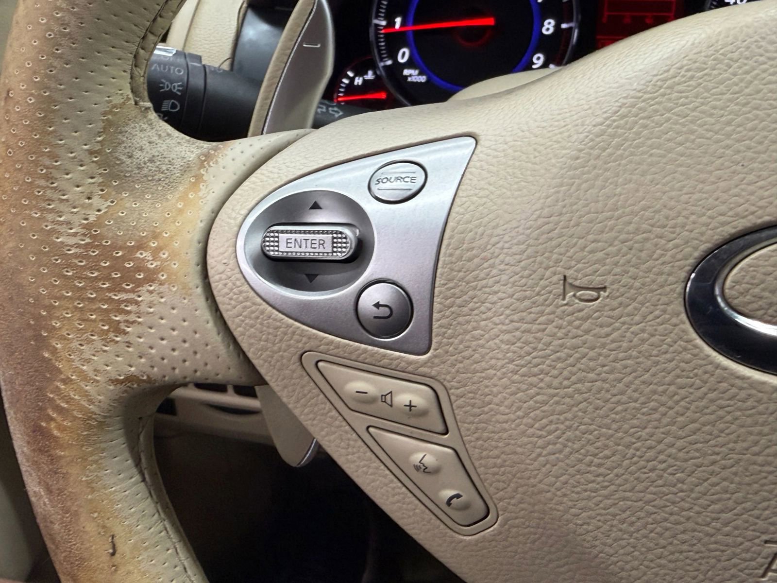 Used 2009 INFINITI FX35 2WD w/ Navigation Pkg image 25