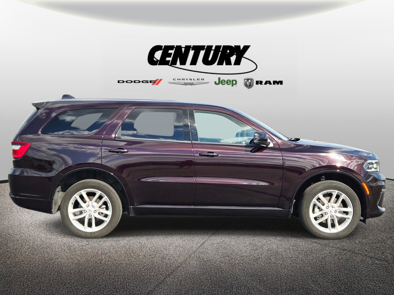 Used 2025 Dodge Durango GT AWD/4WD image 2