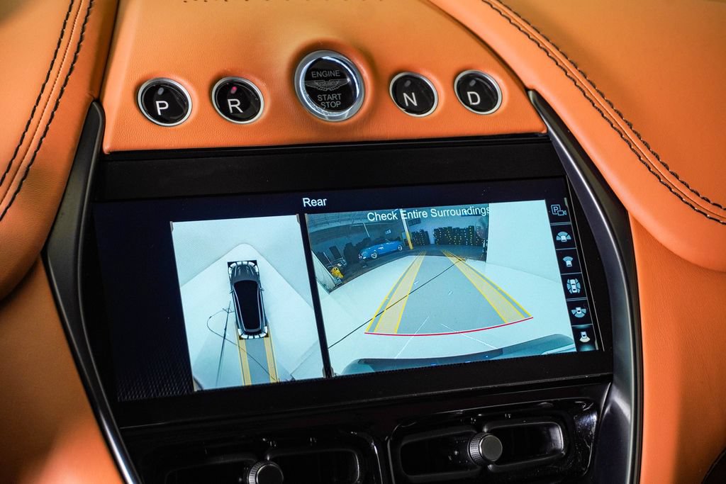 Used 2023 Aston Martin DBX AWD/4WD image 28