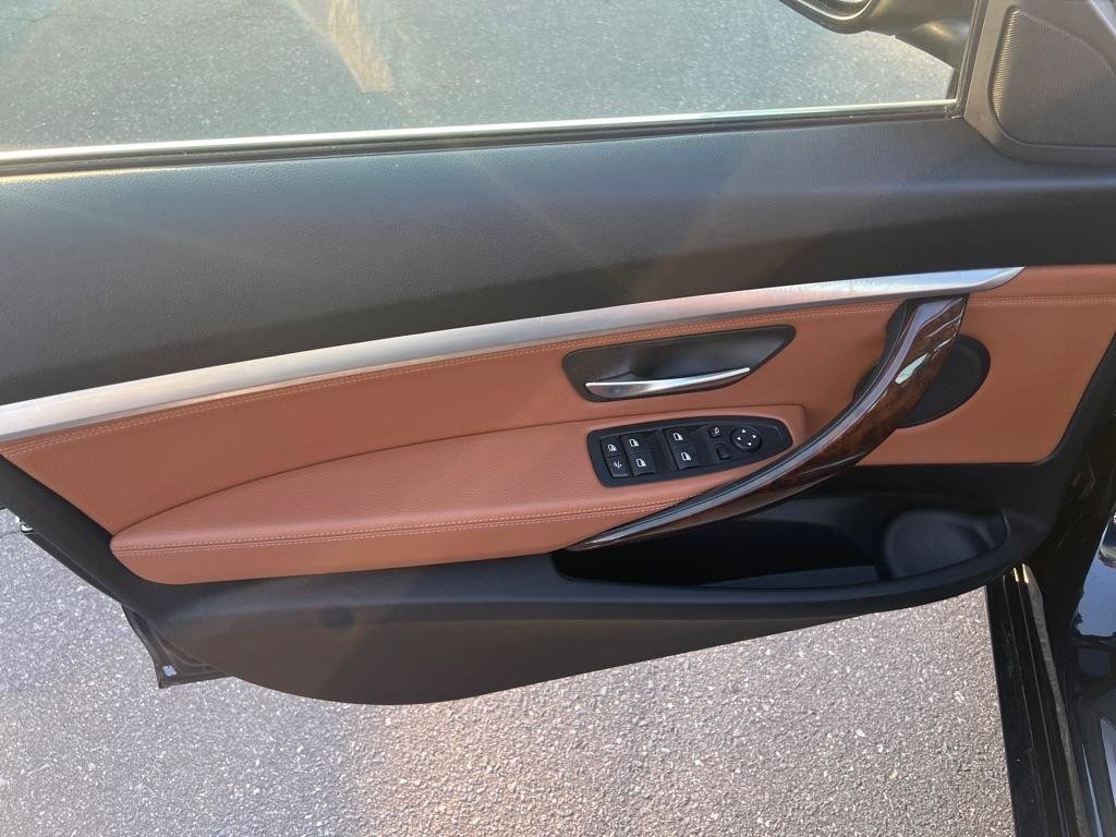 Used 2016 BMW 328i Gran Turismo xDrive image 13