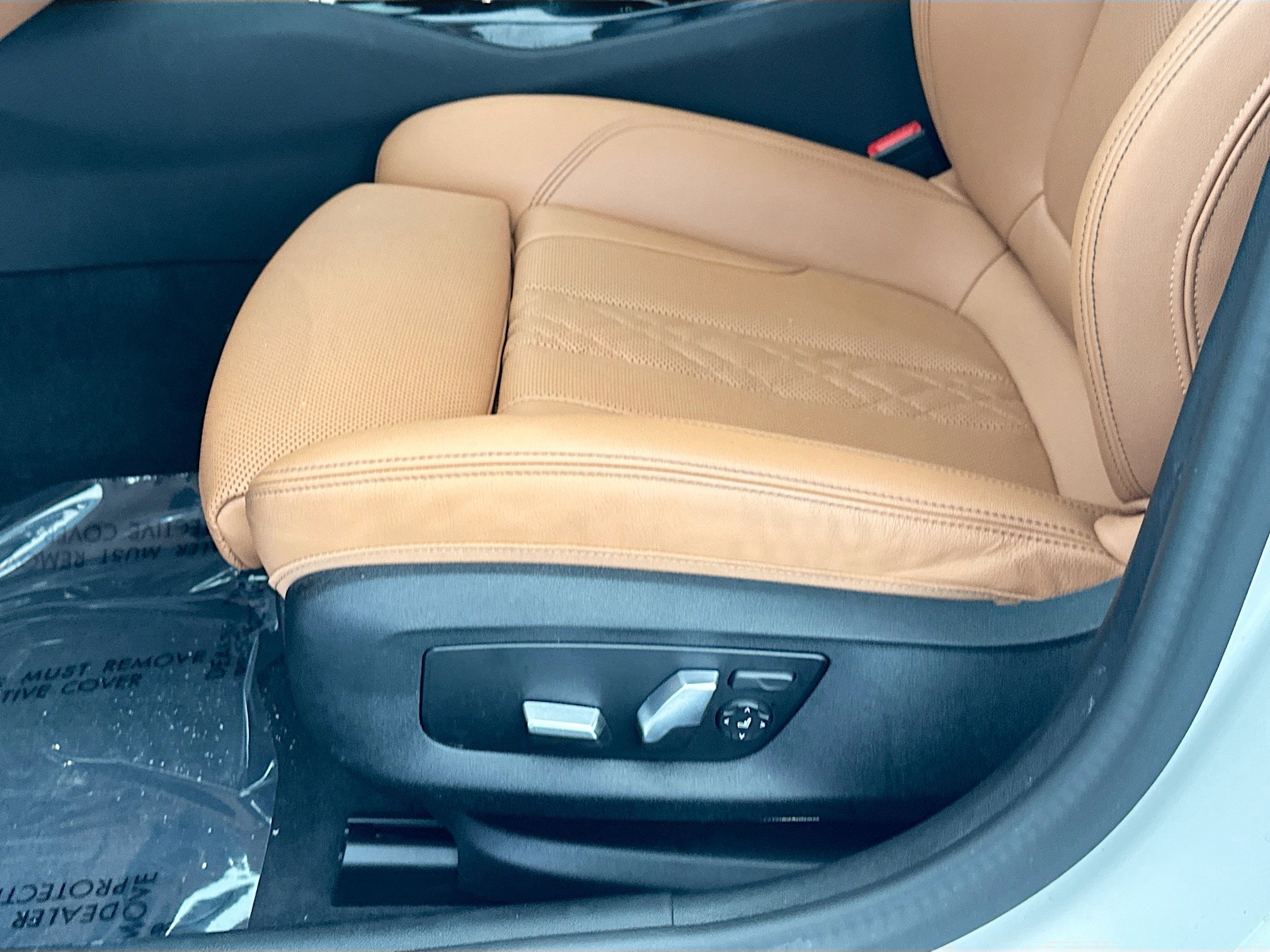 Used 2023 BMW 530i w/ Premium Package RWD image 18