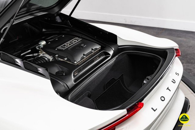 New 2025 Lotus Emira image 15