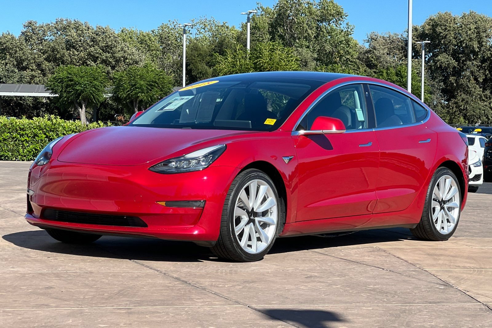 Used 2018 Tesla Model 3 Long Range RWD image 8