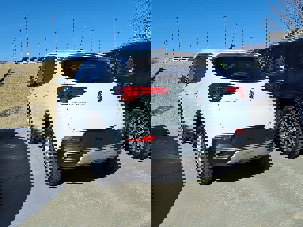 Used 2020 Buick Encore GX Preferred image 4