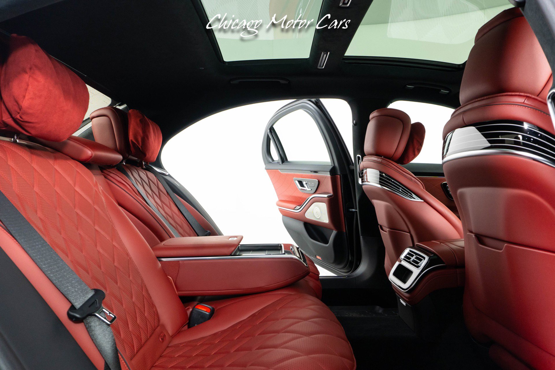 Used 2024 Mercedes-Benz S 580 4MATIC Sedan image 47