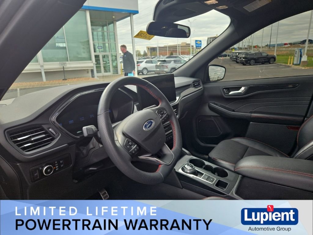 Used 2023 Ford Escape ST-Line Select w/ Tech Pack #2 AWD/4WD image 13