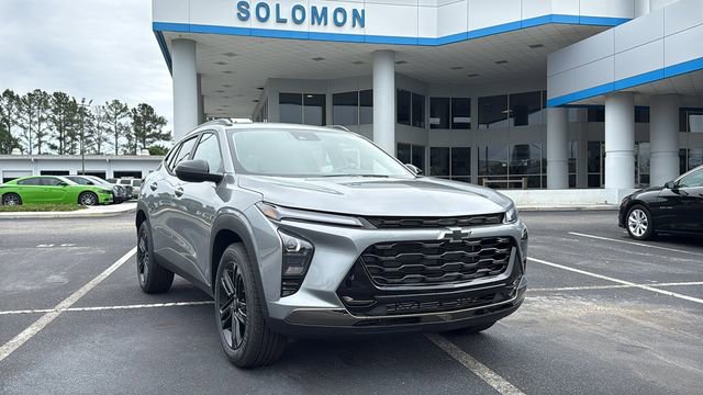 New 2026 Chevrolet Trax ACTIV image 1