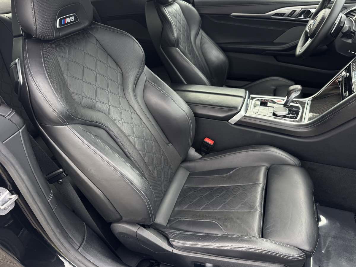 Used 2020 BMW M8 Coupe image 22